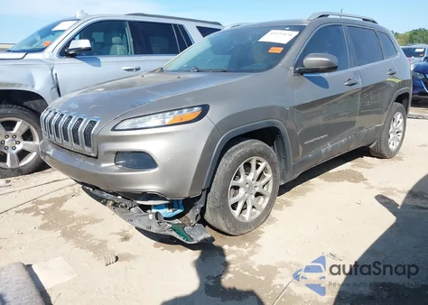 2017 Jeep Cherokee Latitude Fwd из США, поврежденный, VIN 1C4PJLCS4HW613807